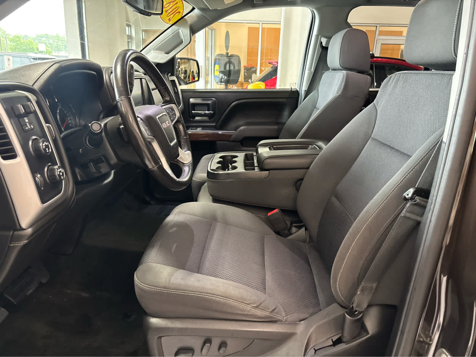 Used 2018 GMC Sierra 1500 SLE w/ SLE Value Package AWD/4WD image 22