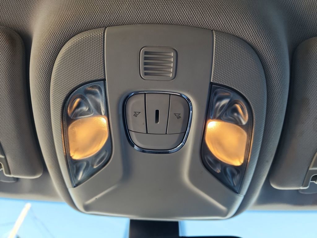 Used 2019 Jeep Compass Altitude image 35