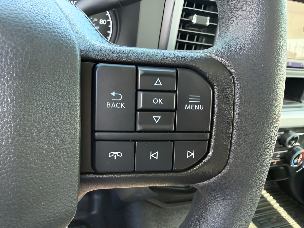 New 2026 Ford F250 XL w/ FX4 Off-Road Package AWD/4WD image 15