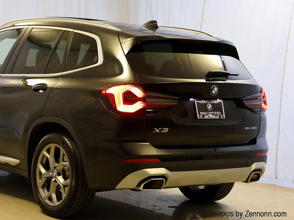 Certified 2024 BMW X3 xDrive30i w/ Premium Package image 8
