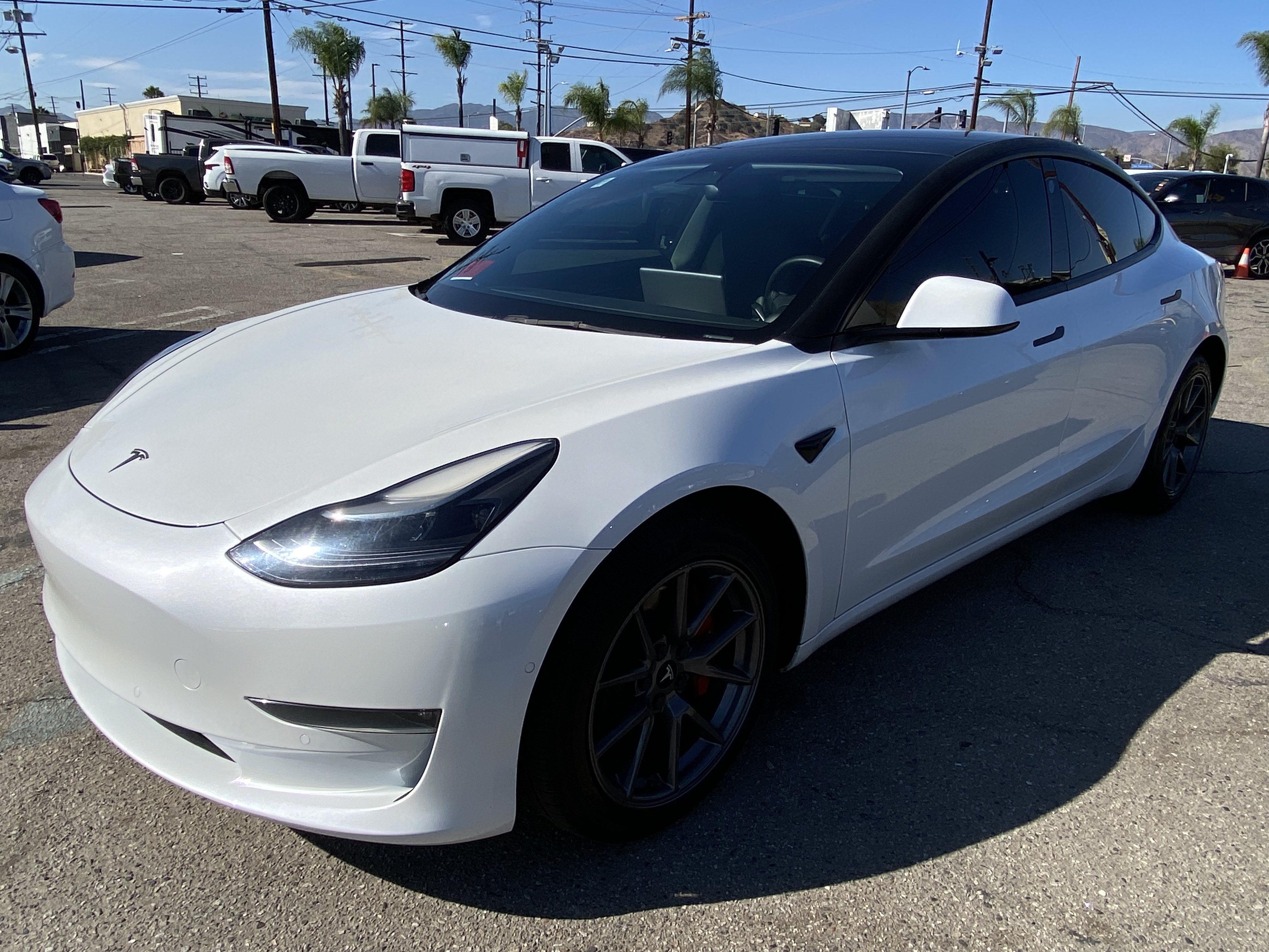 Used 2022 Tesla Model 3 Long Range AWD/4WD image 2