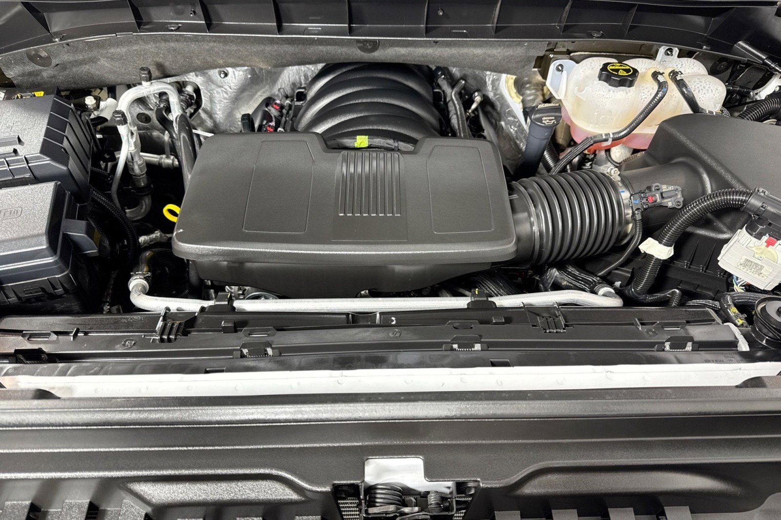 Used 2025 GMC Sierra 1500 AT4 image 28