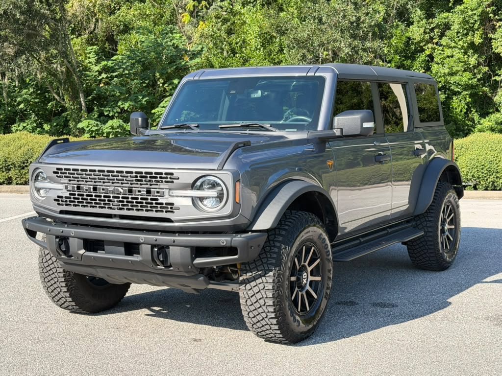 Used 2023 Ford Bronco Badlands AWD/4WD image 1