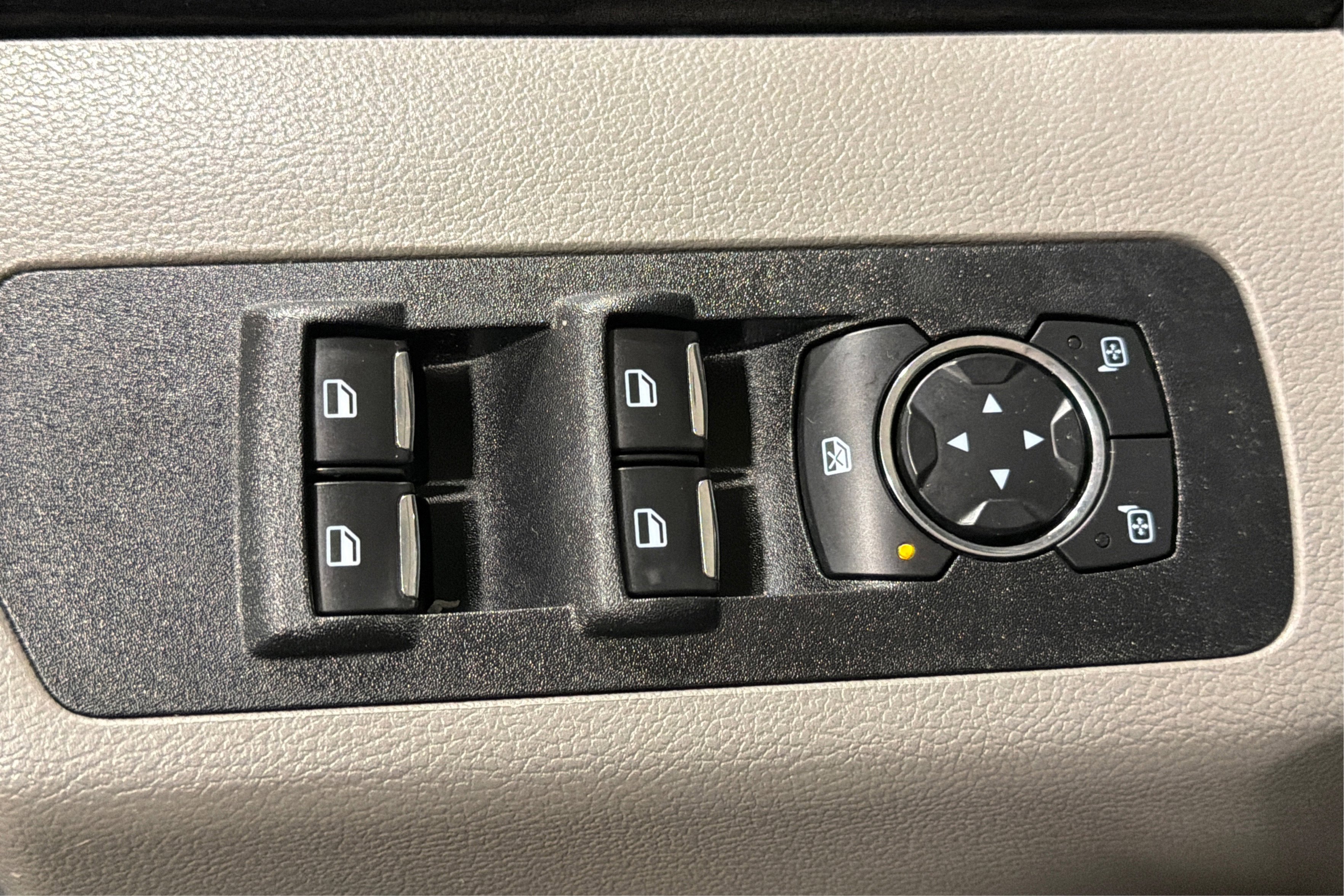 Used 2019 Ford F150 XL w/ Equipment Group 101A Mid AWD/4WD image 17