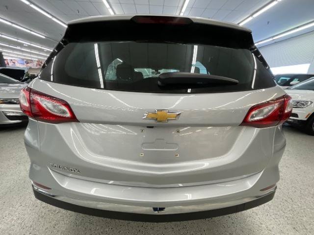 Used 2018 Chevrolet Equinox LS FWD image 39