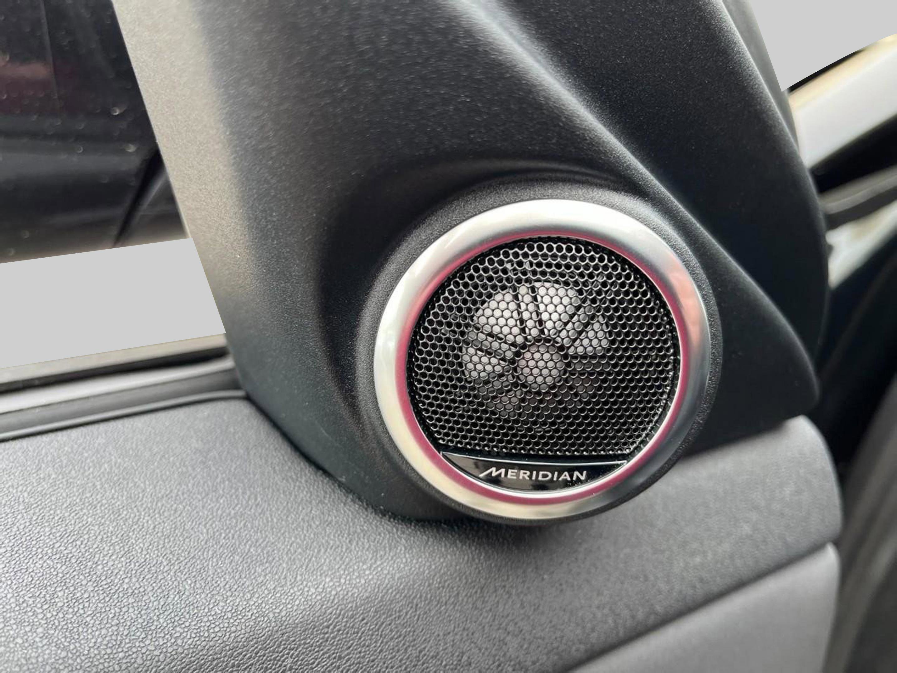 Used 2026 Land Rover Range Rover Evoque S image 31