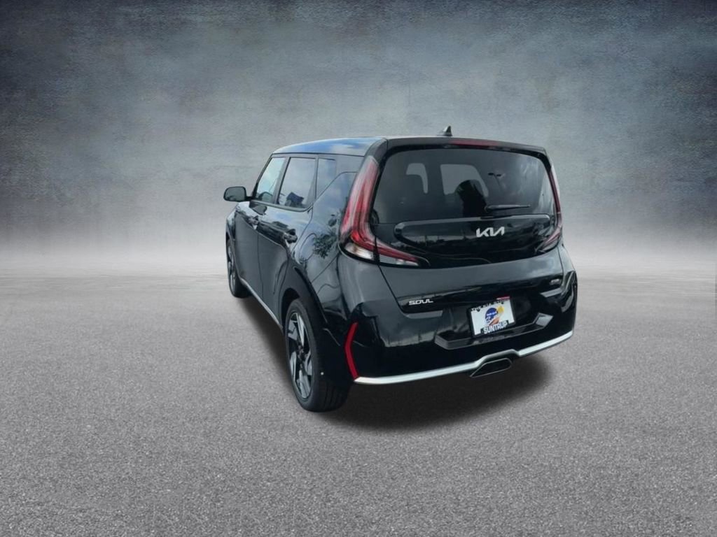 Used 2024 Kia Soul GT-Line FWD image 19