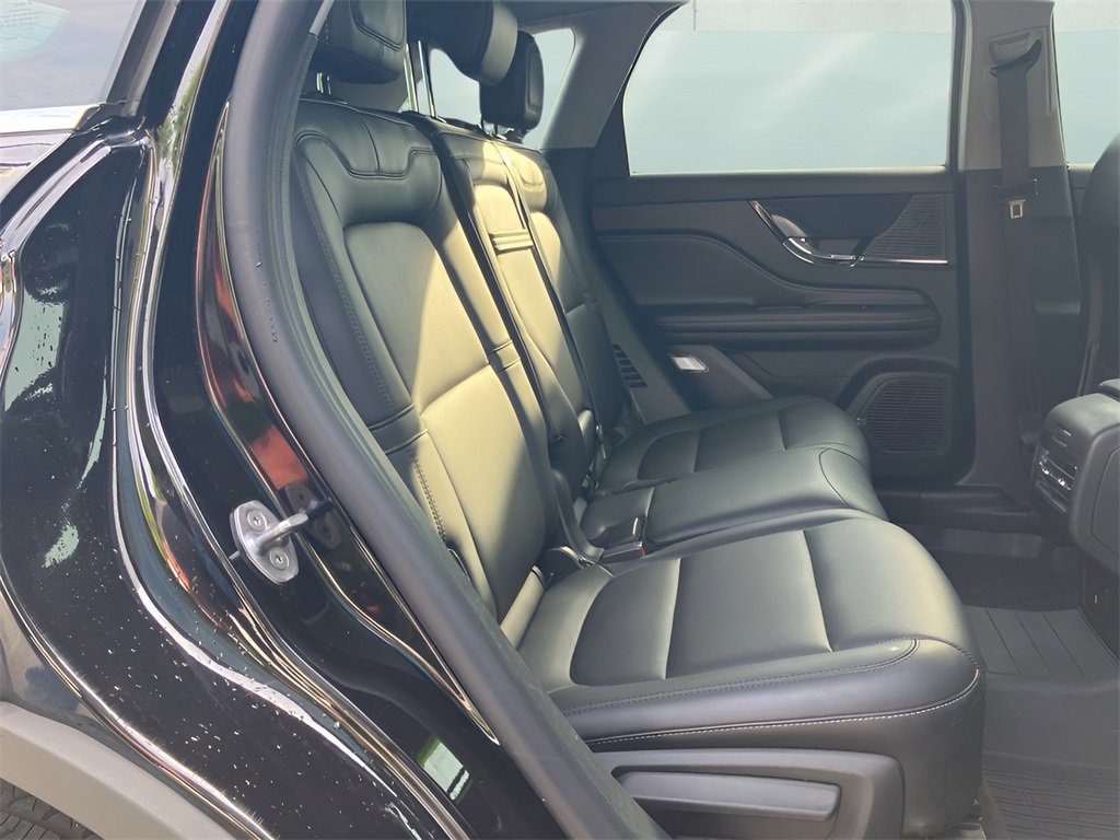 Used 2022 Lincoln Corsair AWD w/ Equipment Group 101A image 33