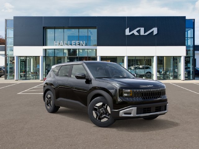 New 2027 Kia Seltos LX FWD image 8