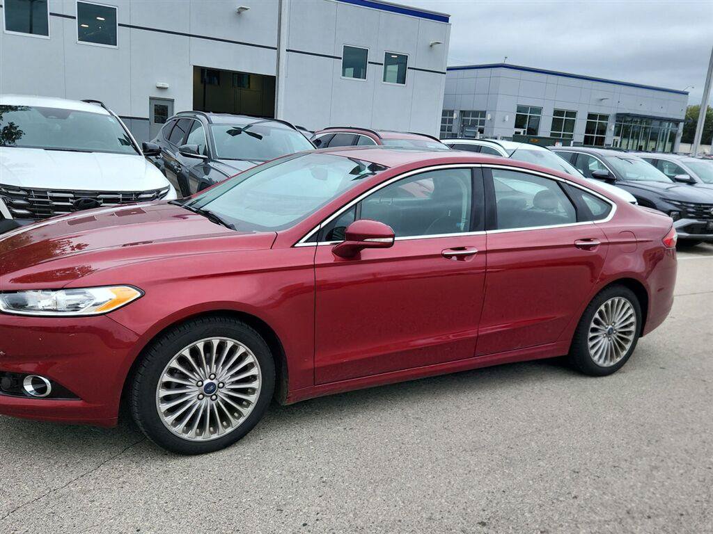 Used 2016 Ford Fusion Titanium FWD image 8