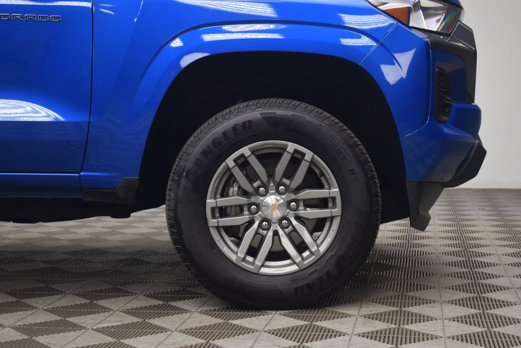Used 2024 Chevrolet Colorado LT w/ LT Convenience Package RWD image 31