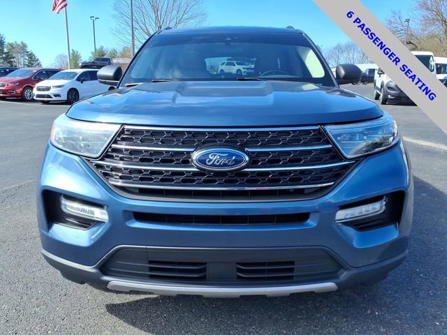 Used 2020 Ford Explorer XLT w/ Equipment Group 202A image 2