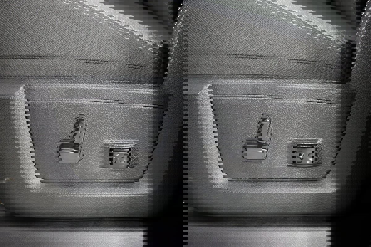 Used 2024 RAM 2500 Big Horn w/ Bed Utility Group image 22