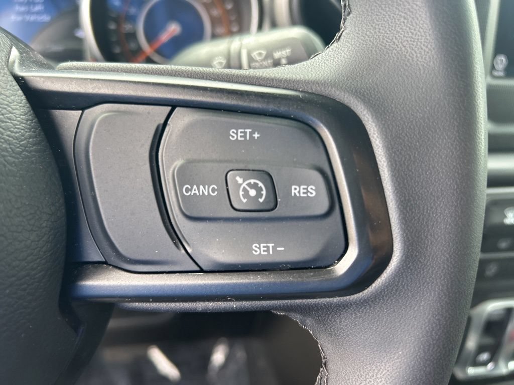 Used 2023 Jeep Wrangler Sport AWD/4WD image 39
