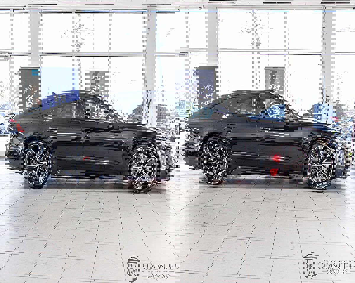 Used 2023 Audi RS 7 Sportback w/ Carbon Optic Package image 9