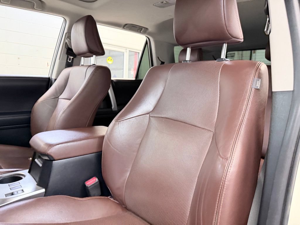 Used 2020 Toyota 4Runner Limited AWD/4WD image 16