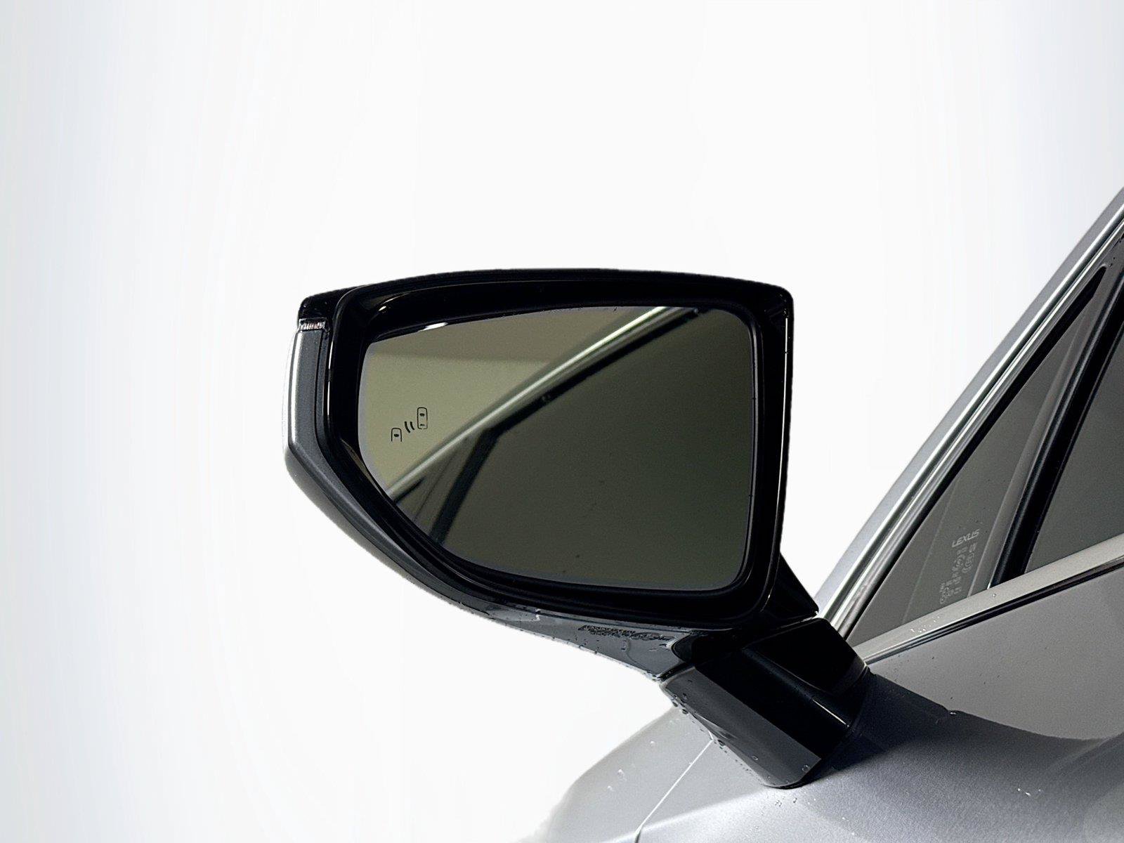 Used 2024 Lexus UX 250h F Sport FWD image 5