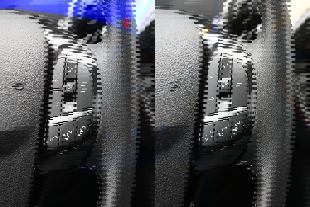 Used 2022 Ford Escape Titanium w/ Titanium Elite Package image 21