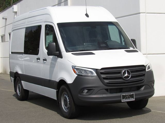 New 2025 Mercedes-Benz Sprinter 2500 image 2