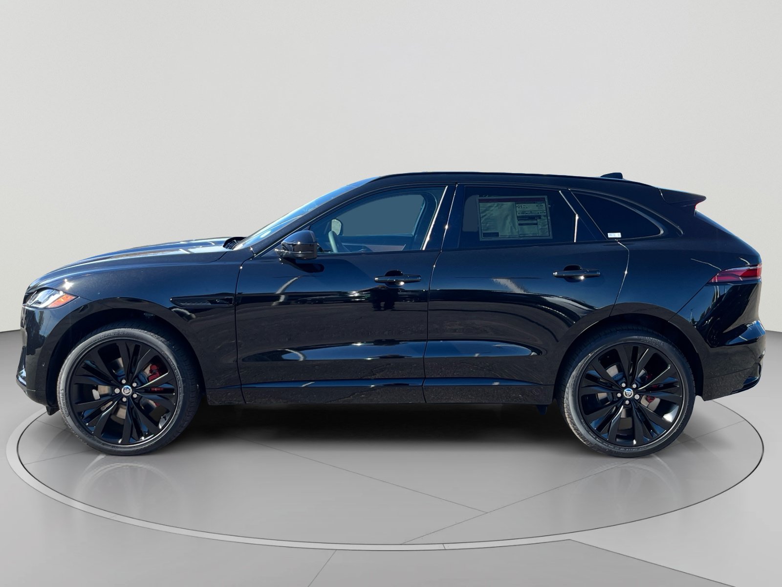 New 2026 Jaguar F-PACE R-Dynamic S AWD/4WD image 2