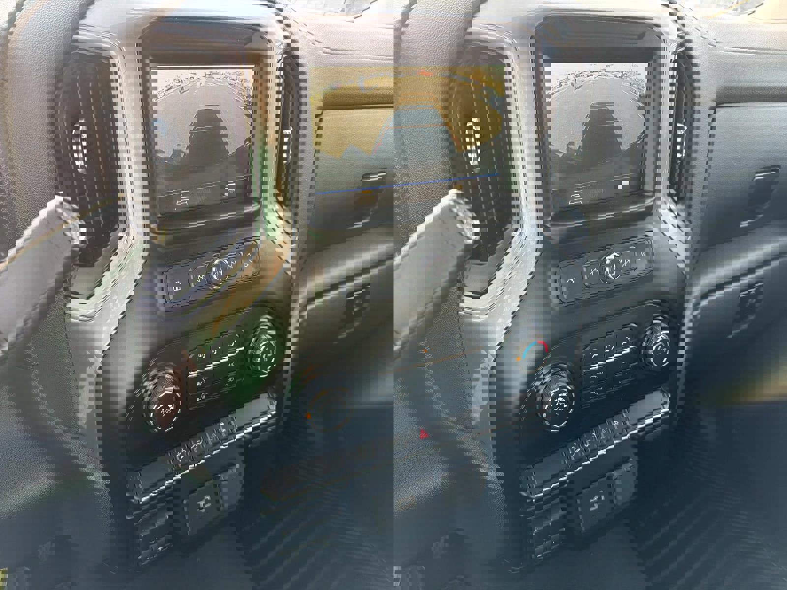 Certified 2019 Chevrolet Silverado 1500 Custom Trail Boss w/ Custom Convenience Package image 7