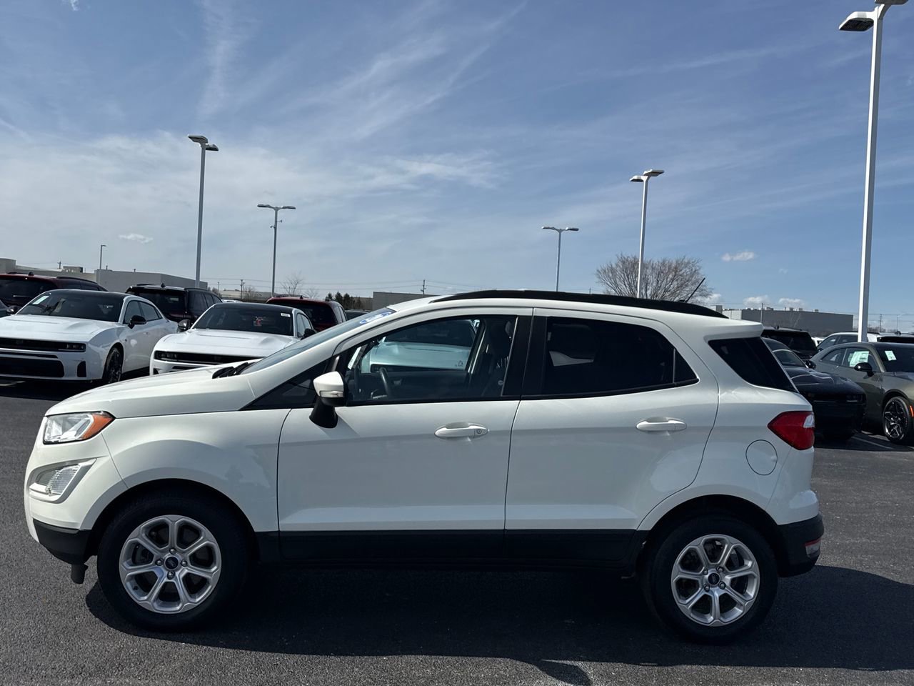 Used 2020 Ford EcoSport SE w/ SE Convenience Package image 6