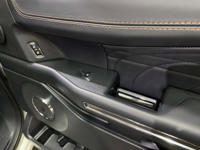 Used 2023 Ford Expedition Platinum image 62