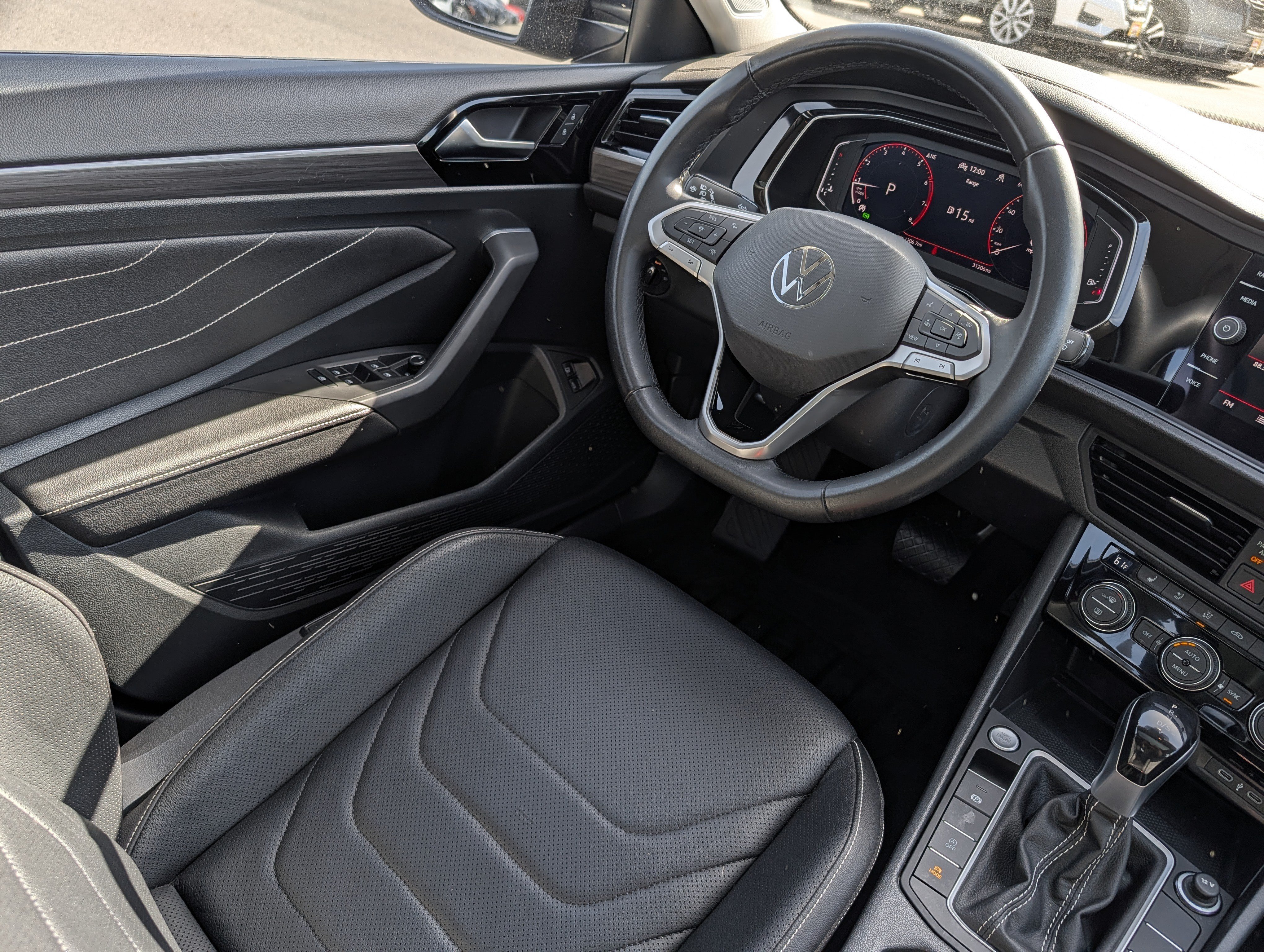 Certified 2023 Volkswagen Jetta SEL FWD image 12