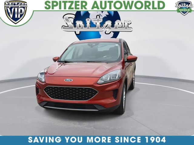 Used 2020 Ford Escape SE image 4