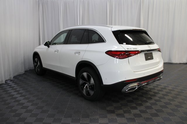 New 2024 Mercedes-Benz GLC 300 4MATIC image 4