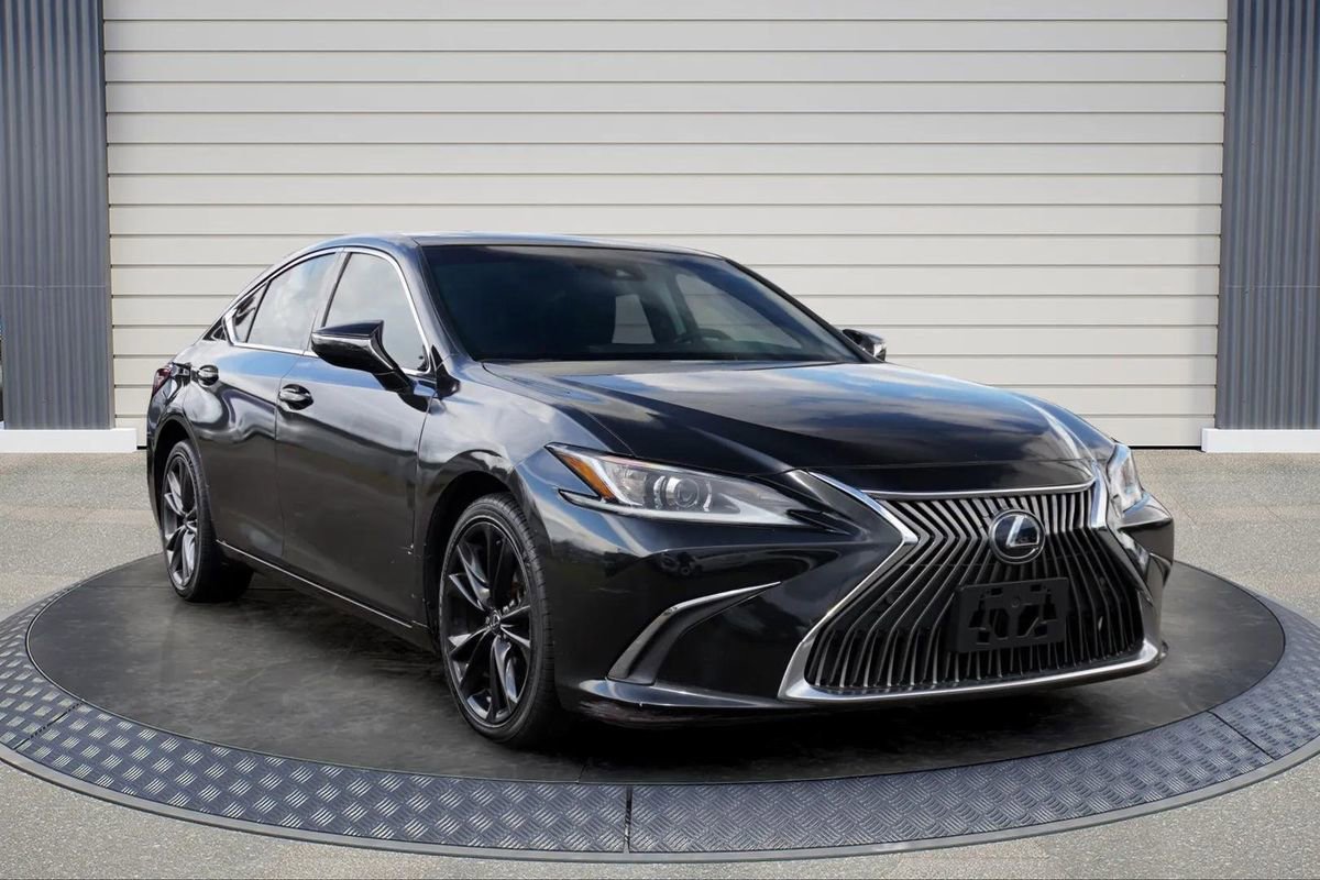 Used 2020 Lexus ES 350 w/ Premium Package FWD image 1