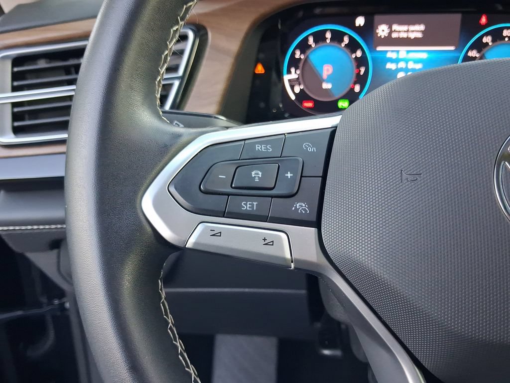 Certified 2024 Volkswagen Atlas SE FWD image 20