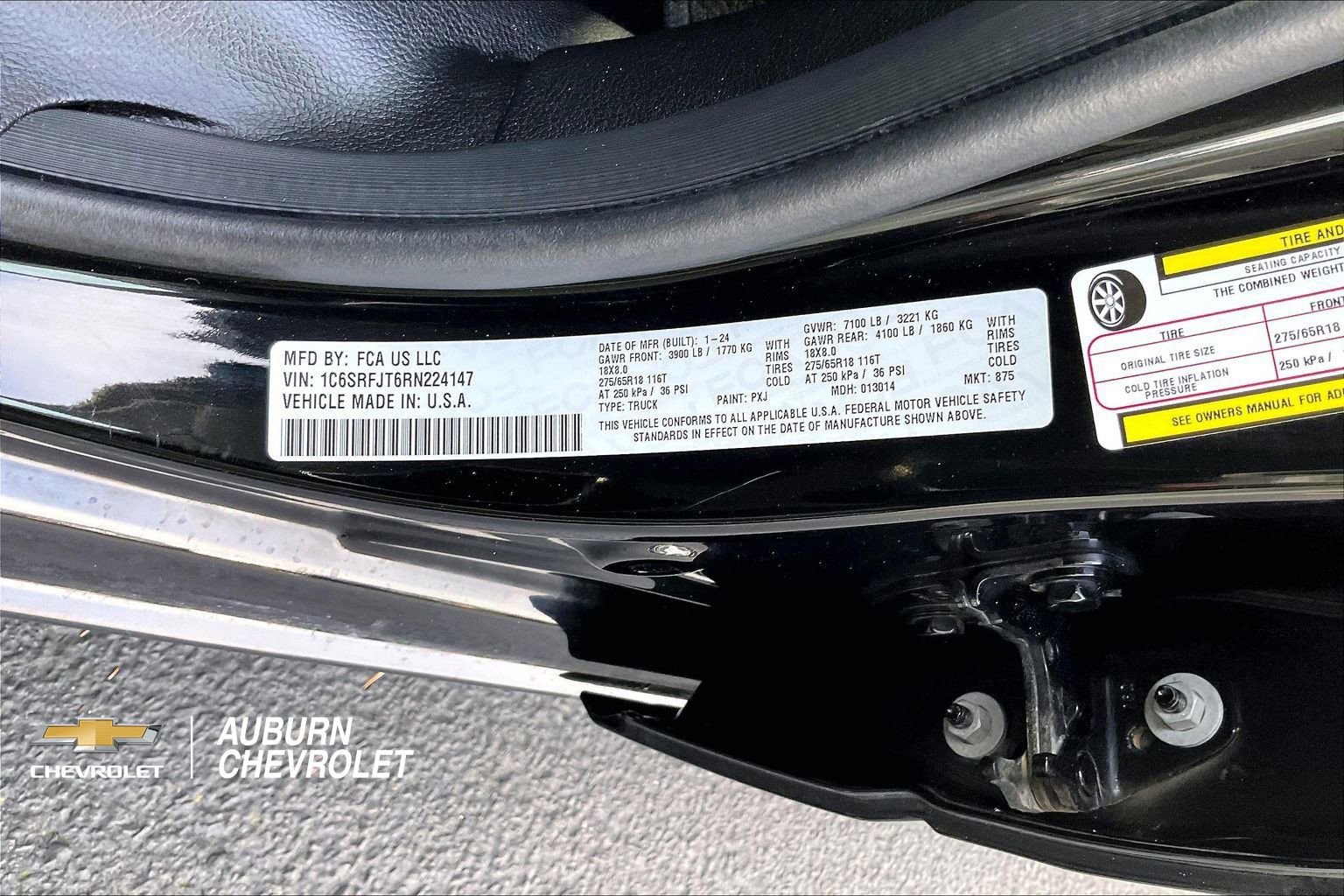 Used 2024 RAM 1500 Laramie image 29