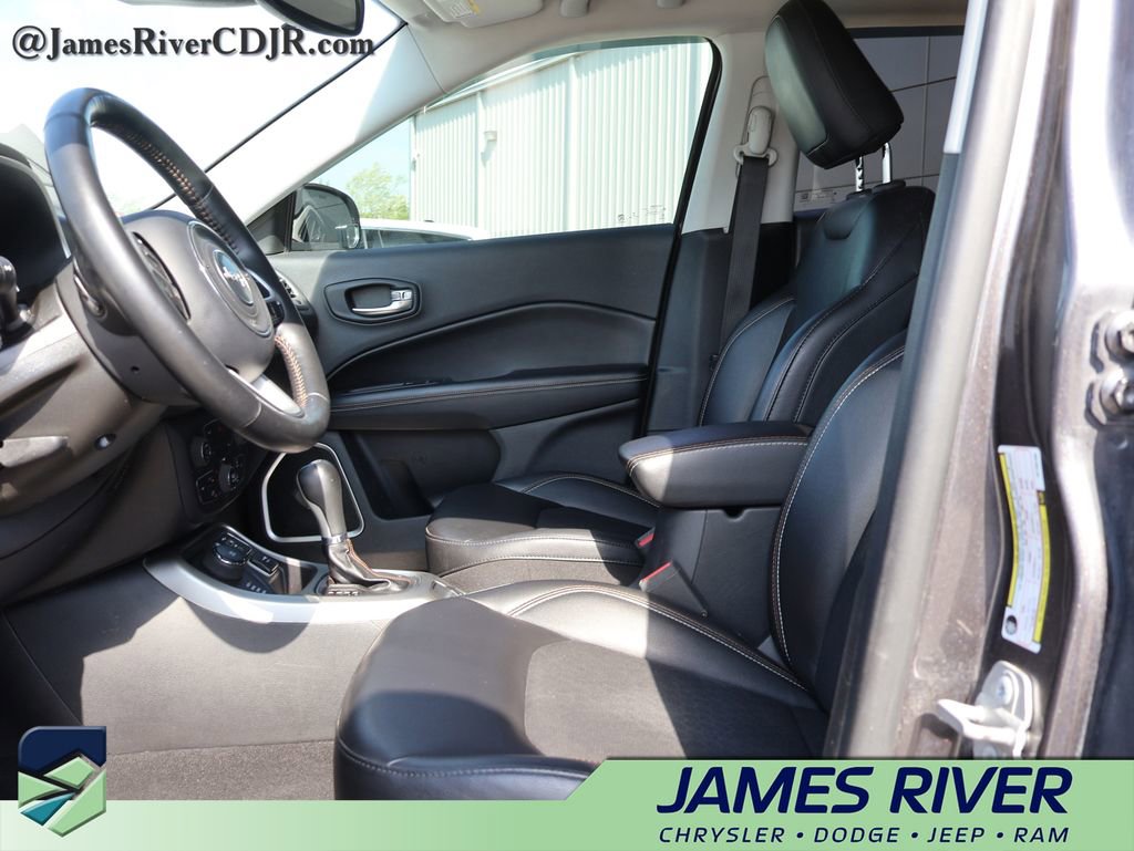 Used 2019 Jeep Compass Latitude w/ Cold Weather Group image 25