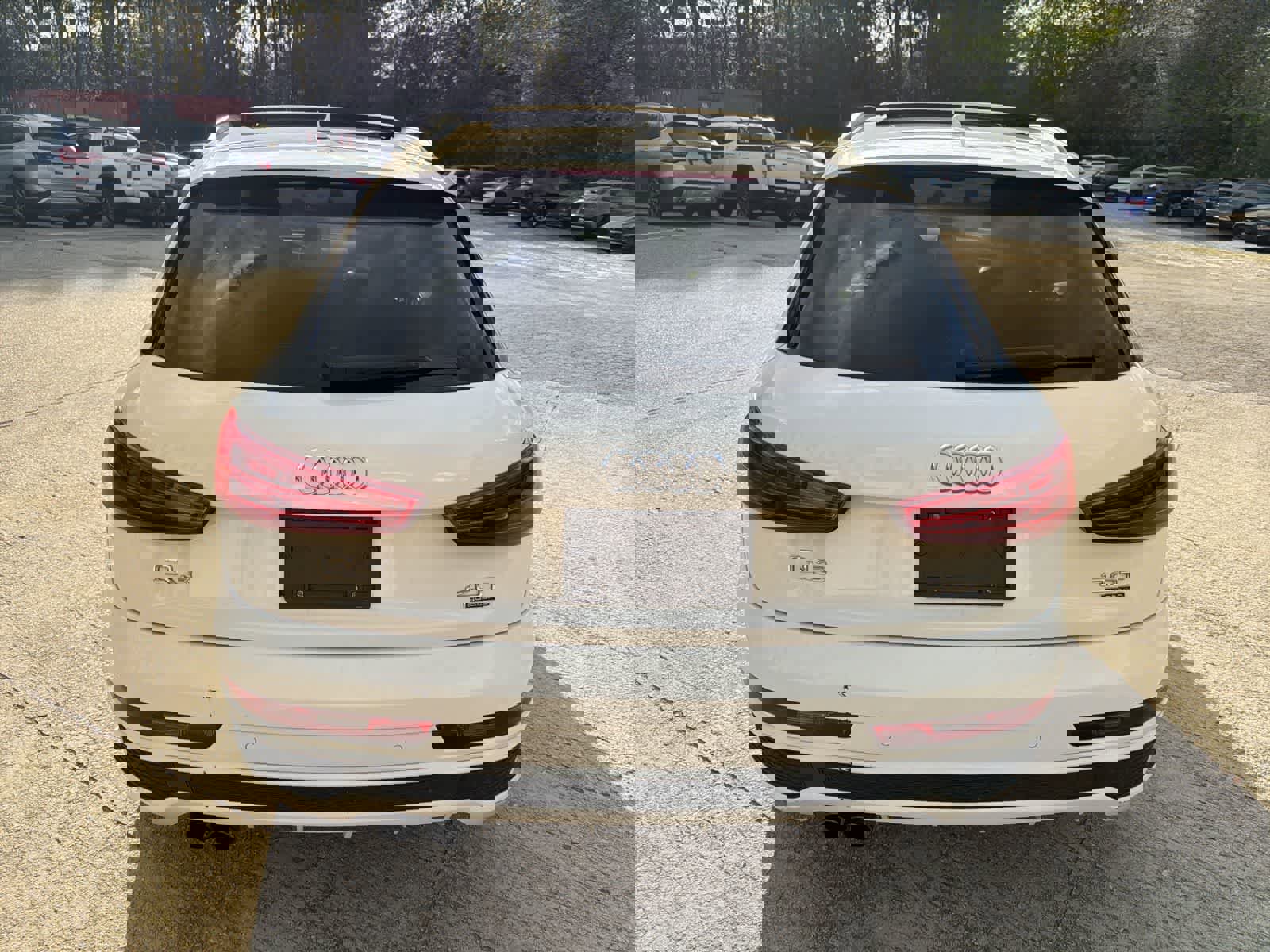 Used 2018 Audi Q3 2.0T Premium Plus w/ Premium Plus Package image 9