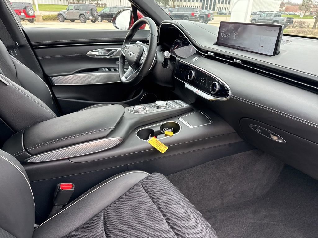 Used 2024 Genesis GV70 2.5T w/ Sport Prestige Package image 23