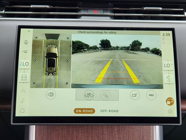 New 2025 Land Rover Range Rover SE image 12