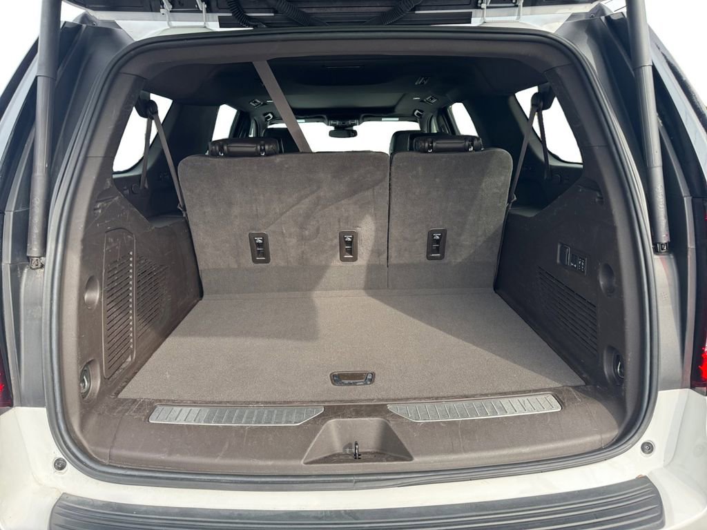 Used 2024 GMC Yukon XL Denali image 19