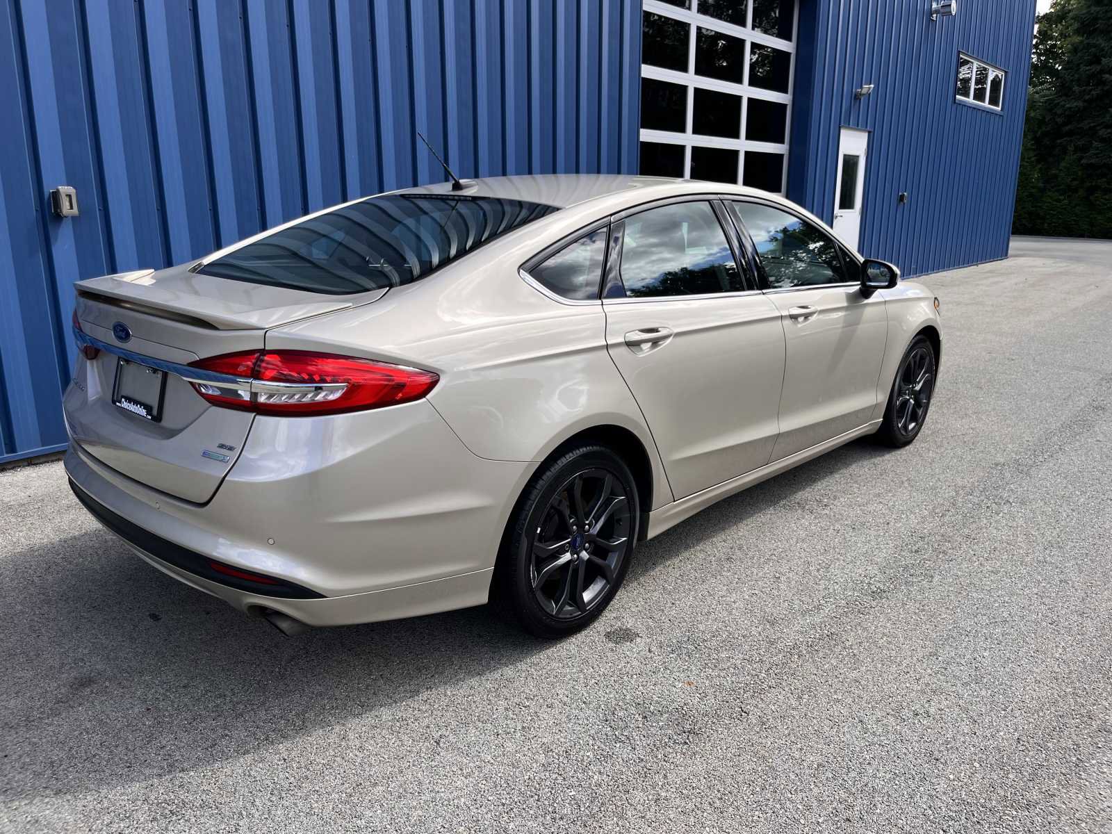 Used 2018 Ford Fusion SE w/ Equipment Group 201A image 31