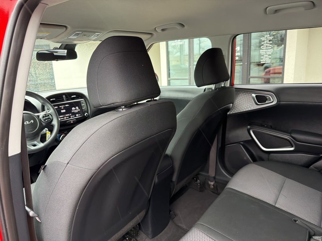 Certified 2023 Kia Soul LX image 20