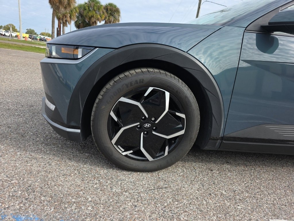 Used 2022 Hyundai Ioniq 5 SE image 11