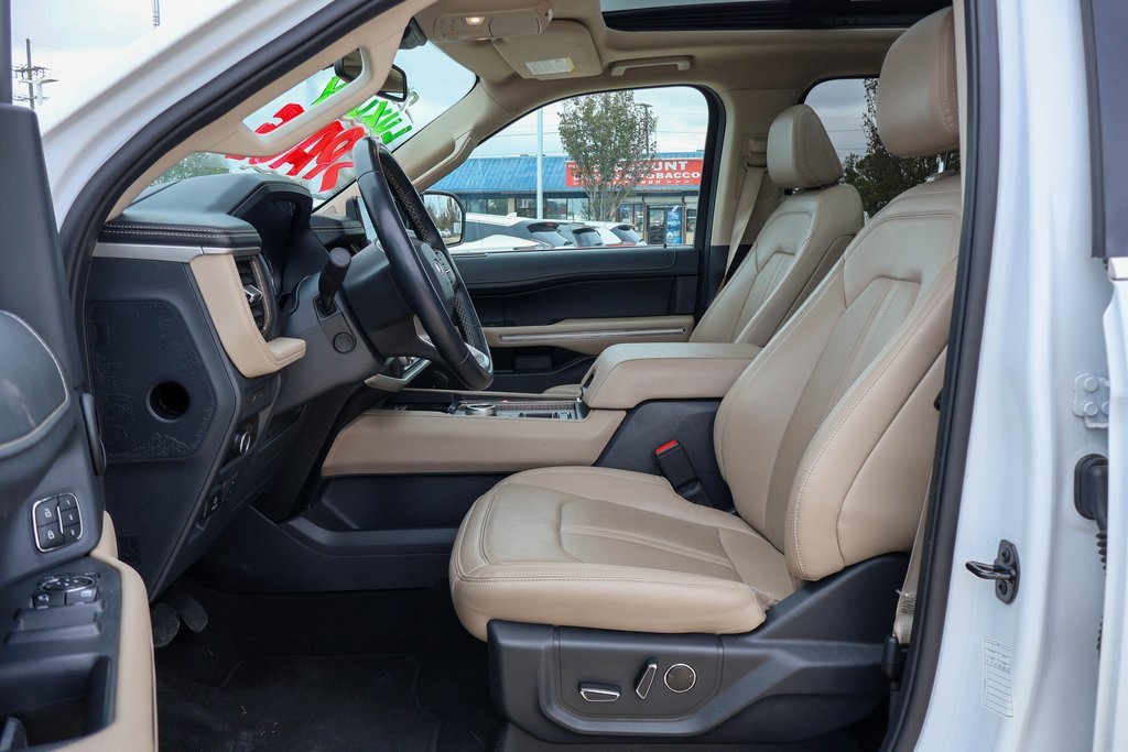 Used 2024 Ford Expedition Max Limited image 7