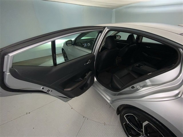 Used 2024 Nissan Altima 2.5 SR image 21