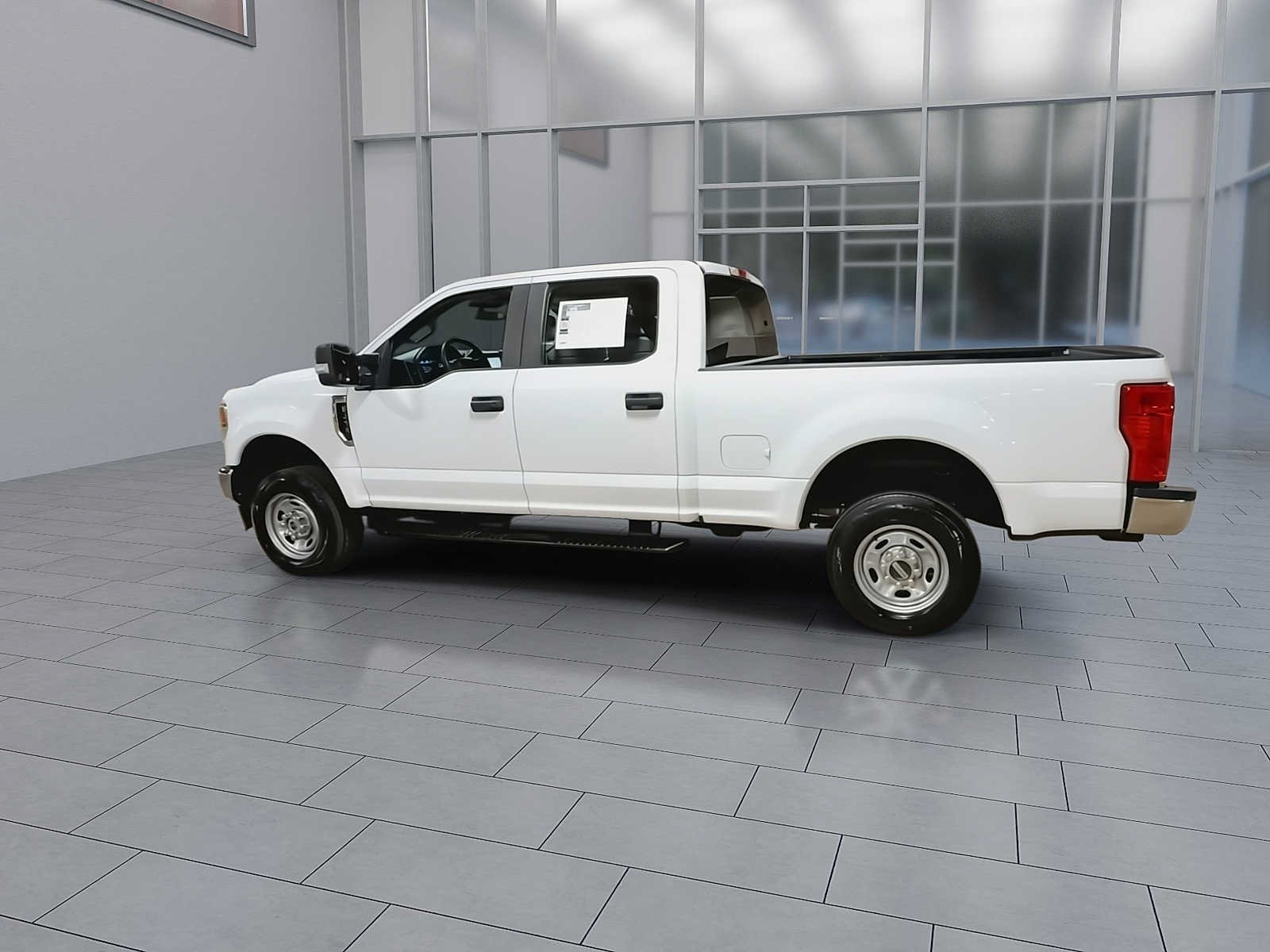 Used 2022 Ford F250 XL w/ Power Equipment Group AWD/4WD image 6