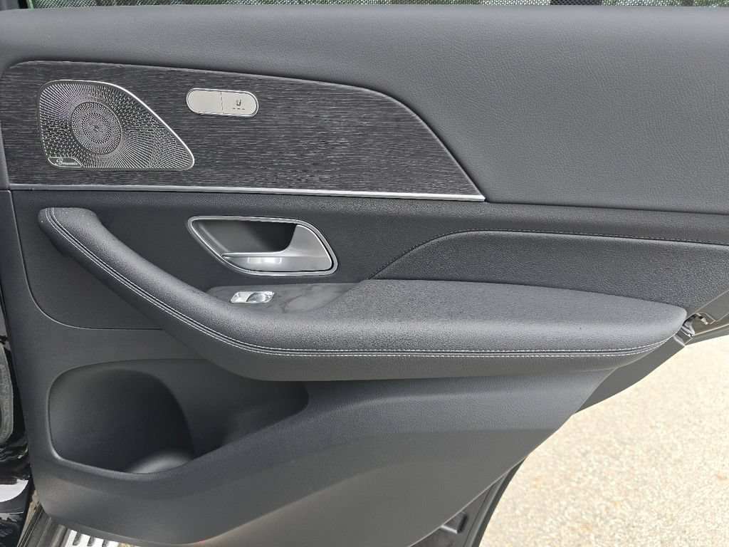 Certified 2026 Mercedes-Benz GLE 450e 4MATIC image 23