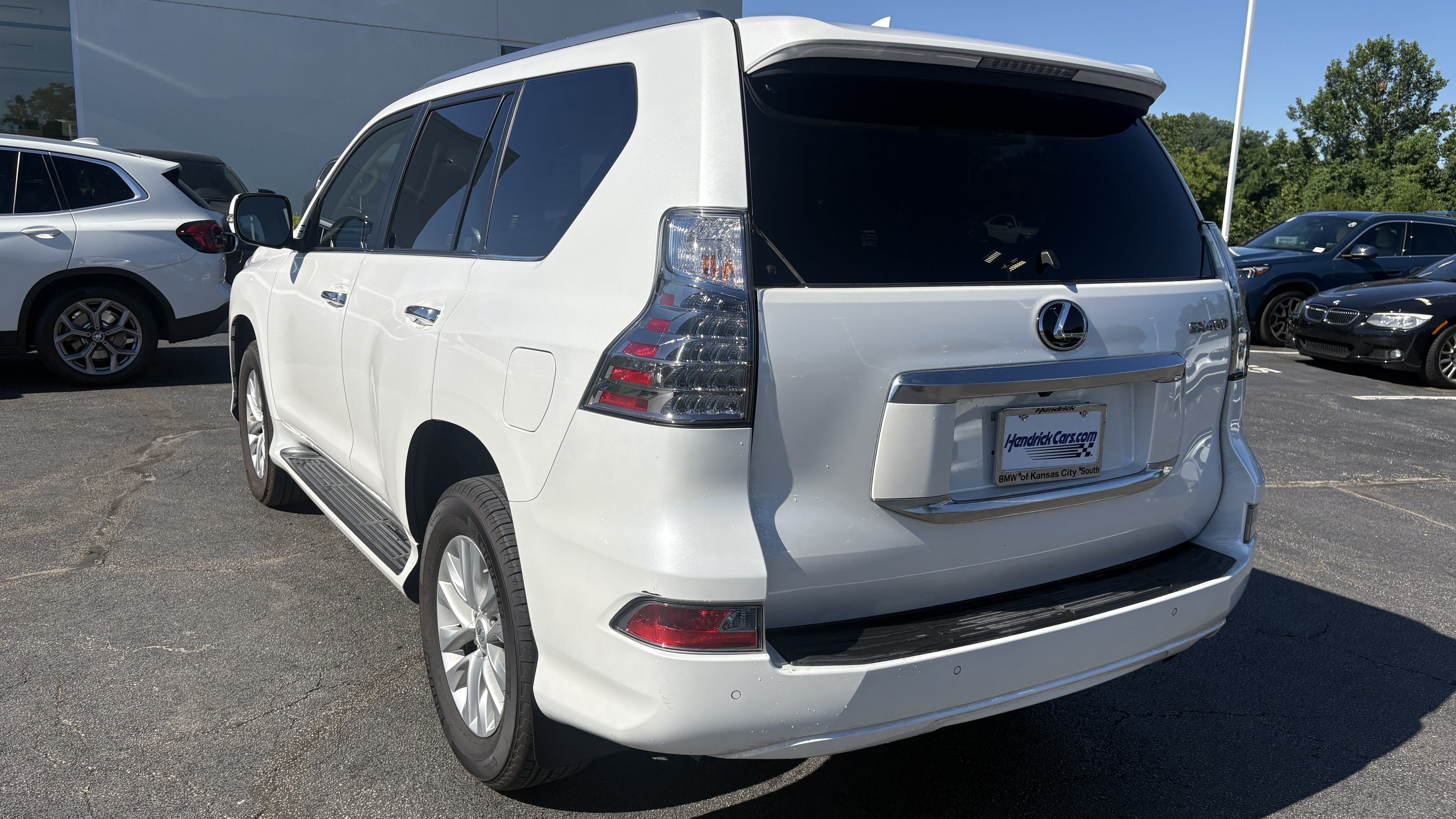 Used 2023 Lexus GX 460 Premium w/ Premium Package AWD/4WD image 8