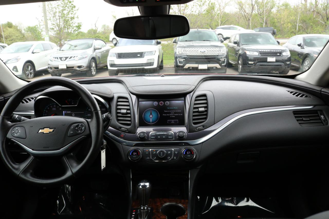 Used 2014 Chevrolet Impala LT w/ Convenience Package image 35