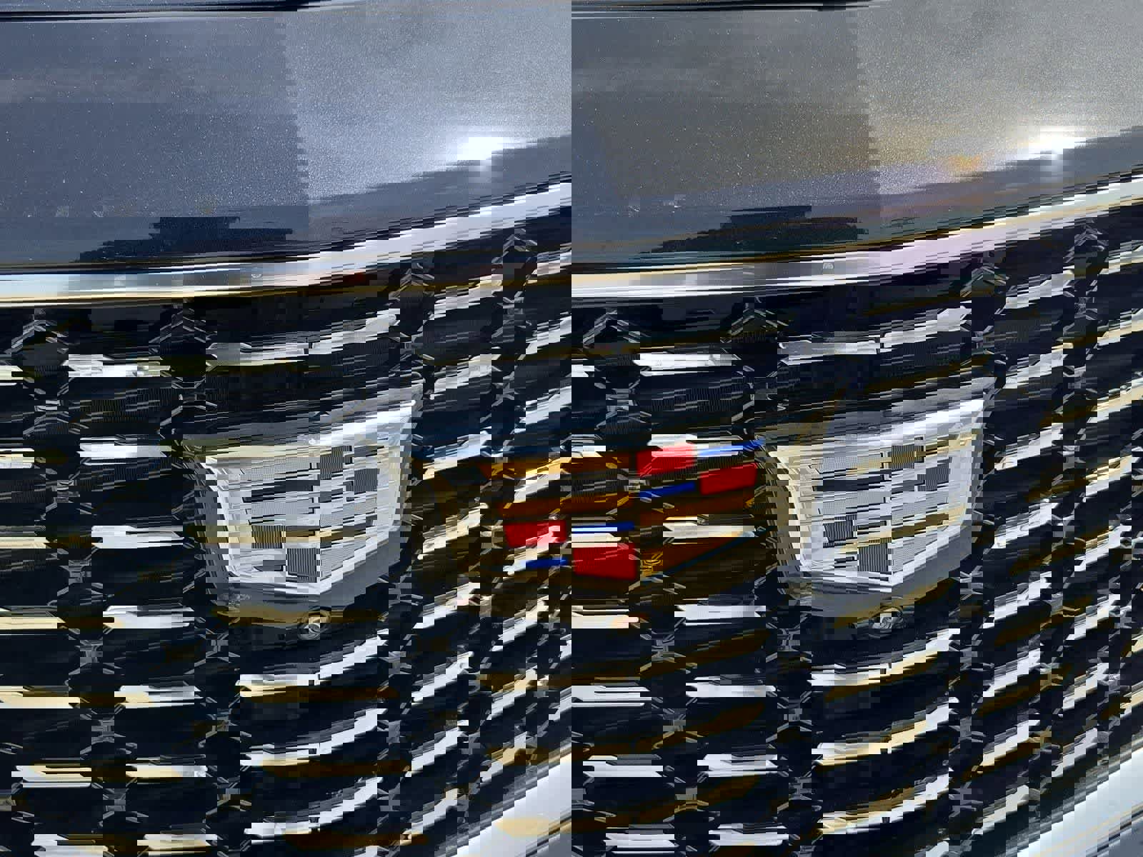 Used 2022 Cadillac XT4 Premium Luxury w/ Enhanced Visibility Package image 10