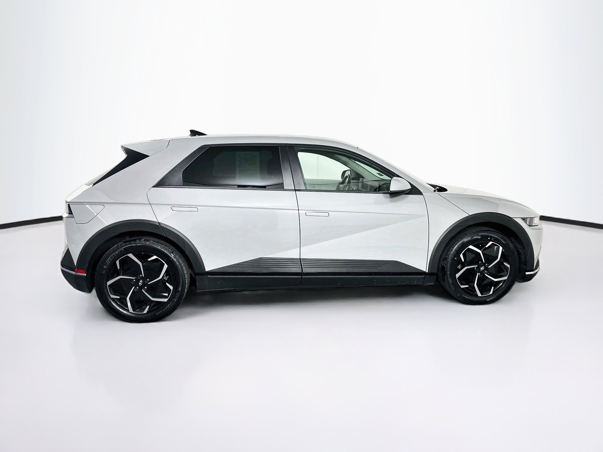 Used 2024 Hyundai Ioniq 5 SEL RWD image 10