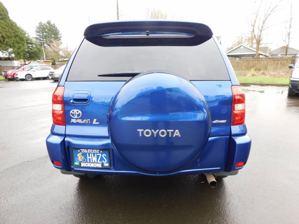 Used 2005 Toyota RAV4 4WD image 20